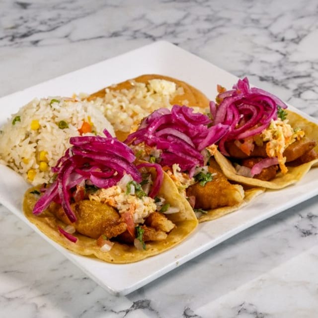 Tacos De Pescado Especial / Fish Tacos Special.